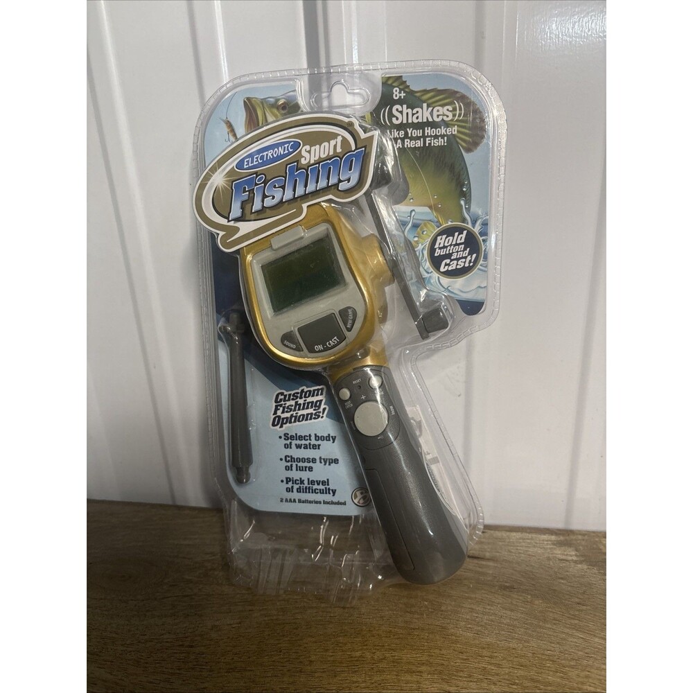 ELECTRONIC SPORT FISHING GAME HANDHELD REEL CAST SOUNDS, SHAKES WHEN FISH ON
